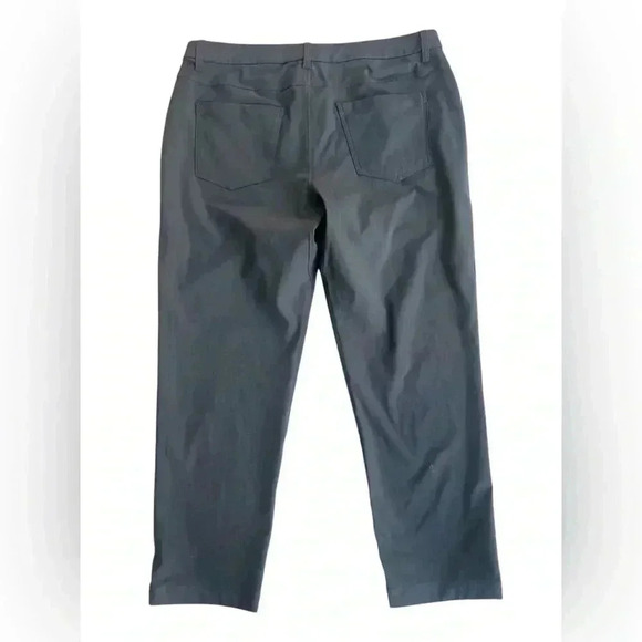 Lululemon Men’s Crop Pant Relaxed *Utilitech Size 36 - Picture 2 of 5